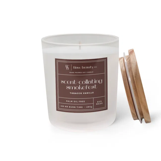 Tobacco-Vanille-Scent-collating-Smokefest-candle-with-lid